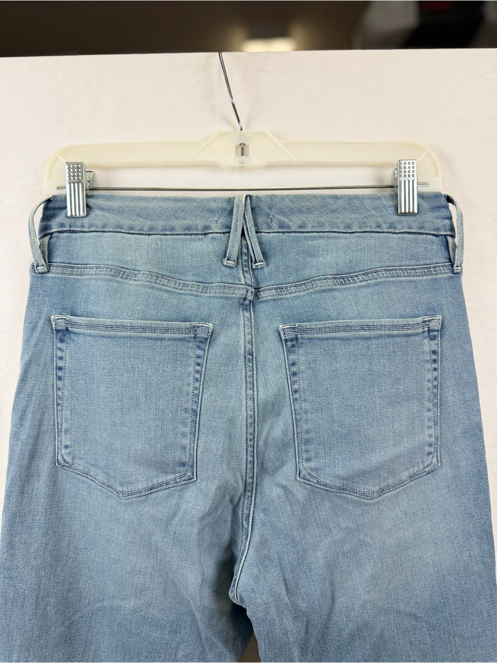 Good American Women's Jeans Sz 14/32 Light Blue Denim Jeans - Picture 6 of 13